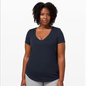 Lululemon Love Tee V